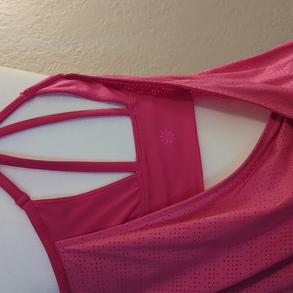 [Athleta] 🩷 Workout Top - Picture 5 of 8